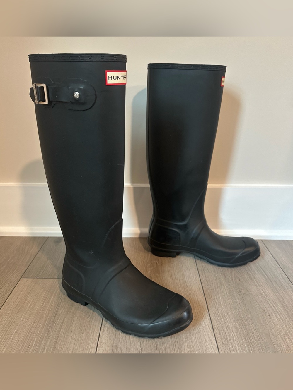 Hunter Women’s Size 8 Original Tall Rain Boots Black Matte